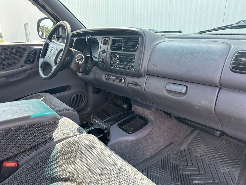 1999 Dodge Dakota SLT
