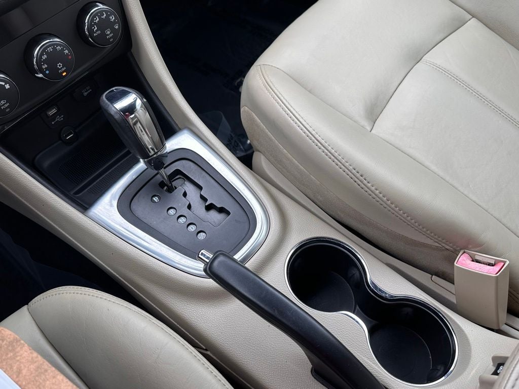 2014 Chrysler 200 Limited