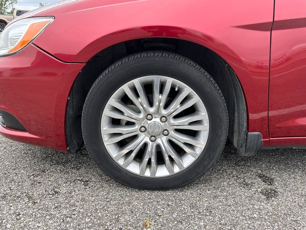 2014 Chrysler 200 Limited
