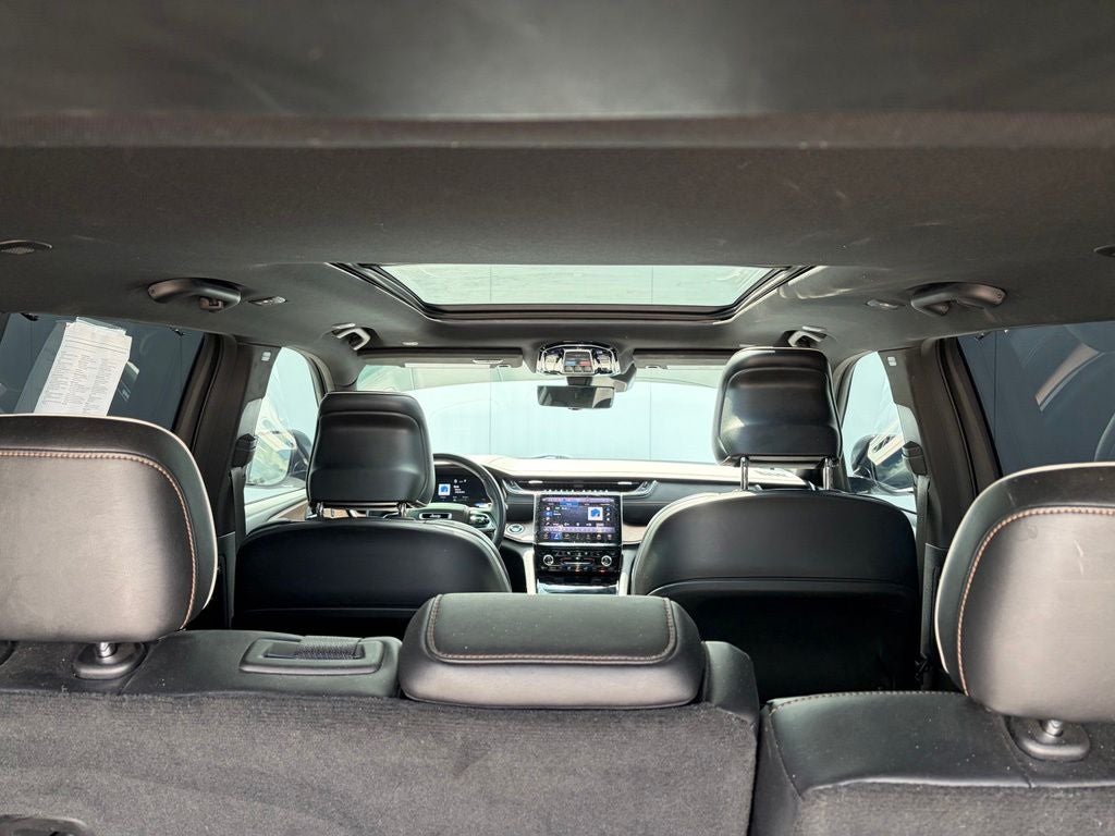 2022 Jeep Grand Cherokee Summit