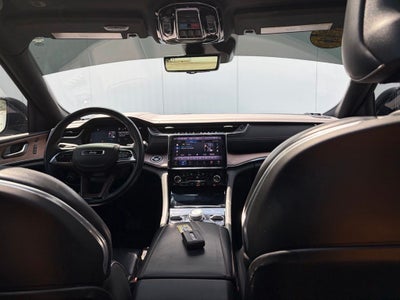 2022 Jeep Grand Cherokee Summit