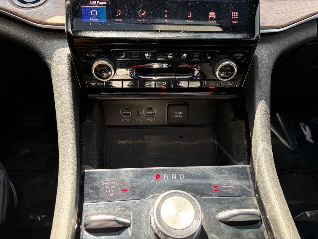 2022 Jeep Grand Cherokee Summit