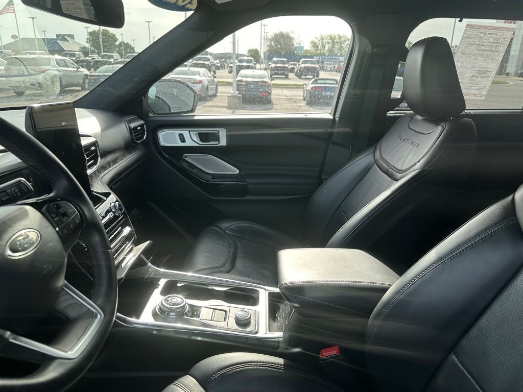 2023 Ford Explorer Platinum