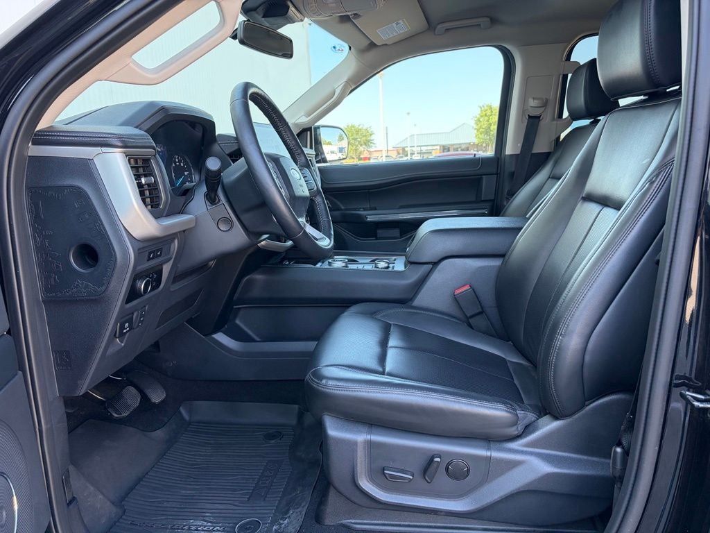 2023 Ford Expedition XLT