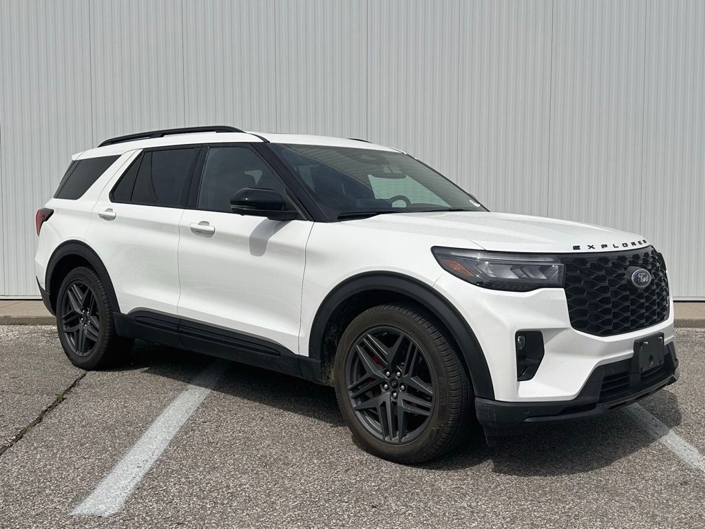2025 Ford Explorer ST