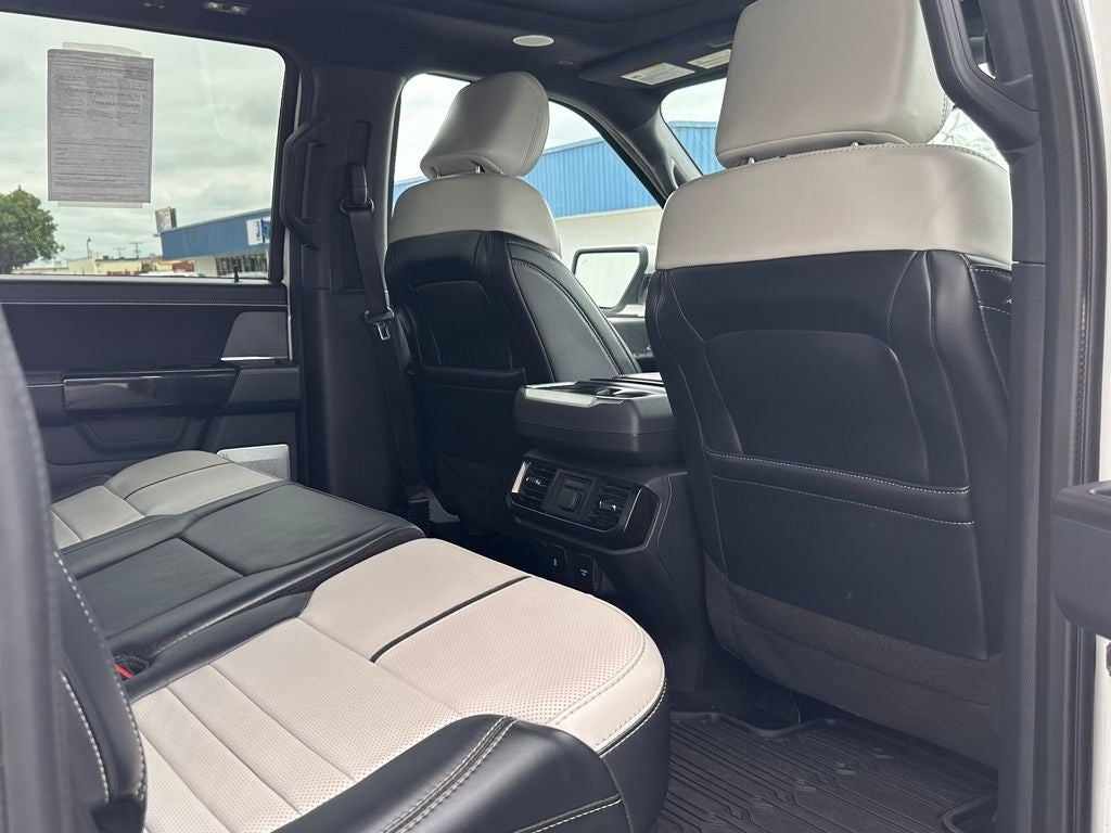 2023 Ford F-150 Lightning Platinum