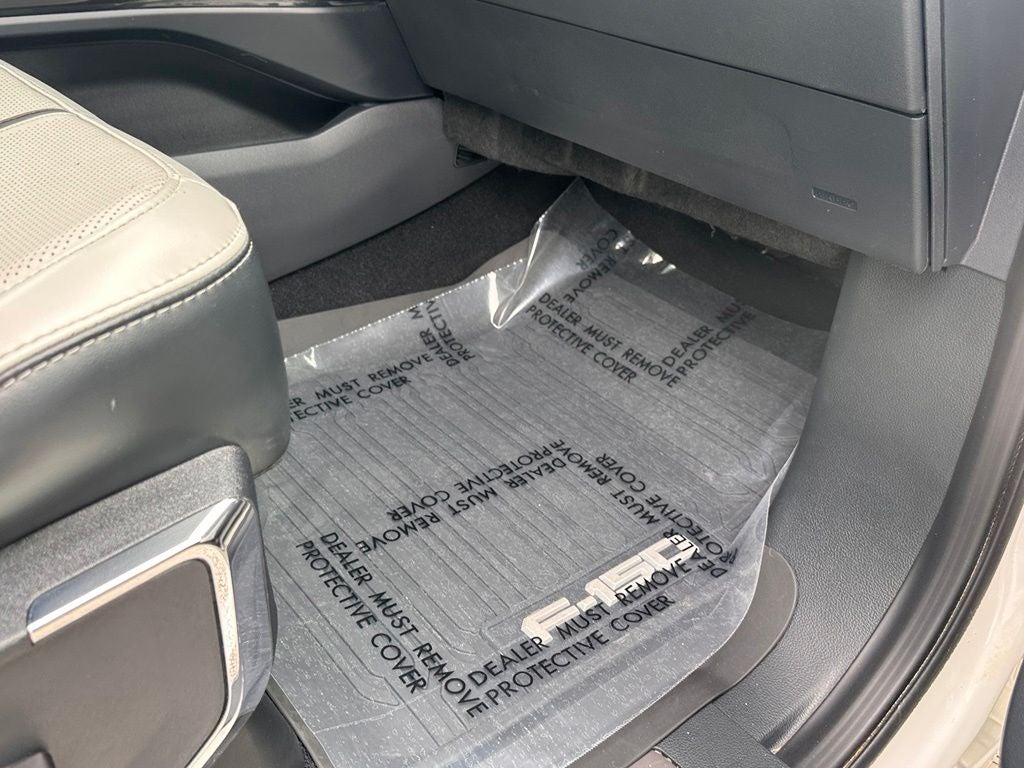 2023 Ford F-150 Lightning Platinum