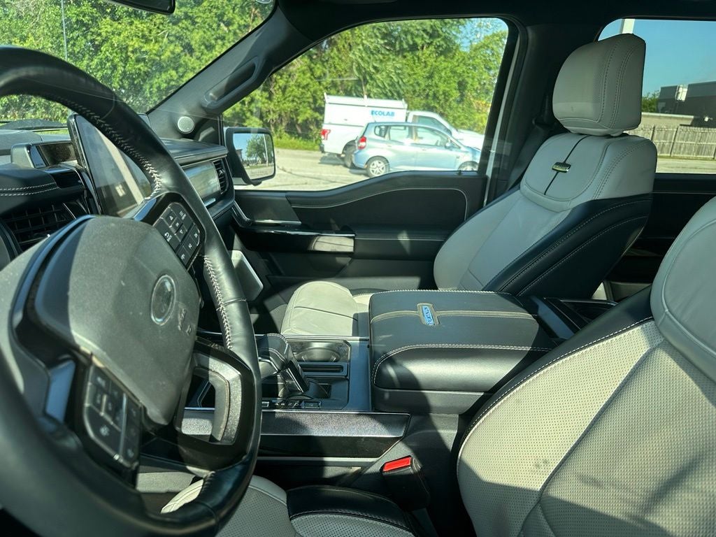 2023 Ford F-150 Lightning Platinum