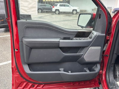 2022 Ford F-150 Lightning Lariat