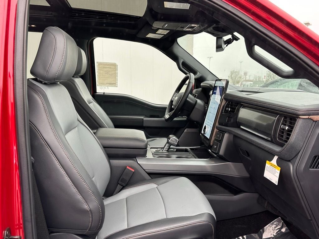 2022 Ford F-150 Lightning Lariat