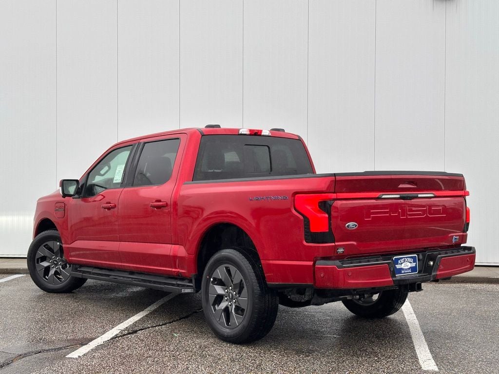 2022 Ford F-150 Lightning Lariat