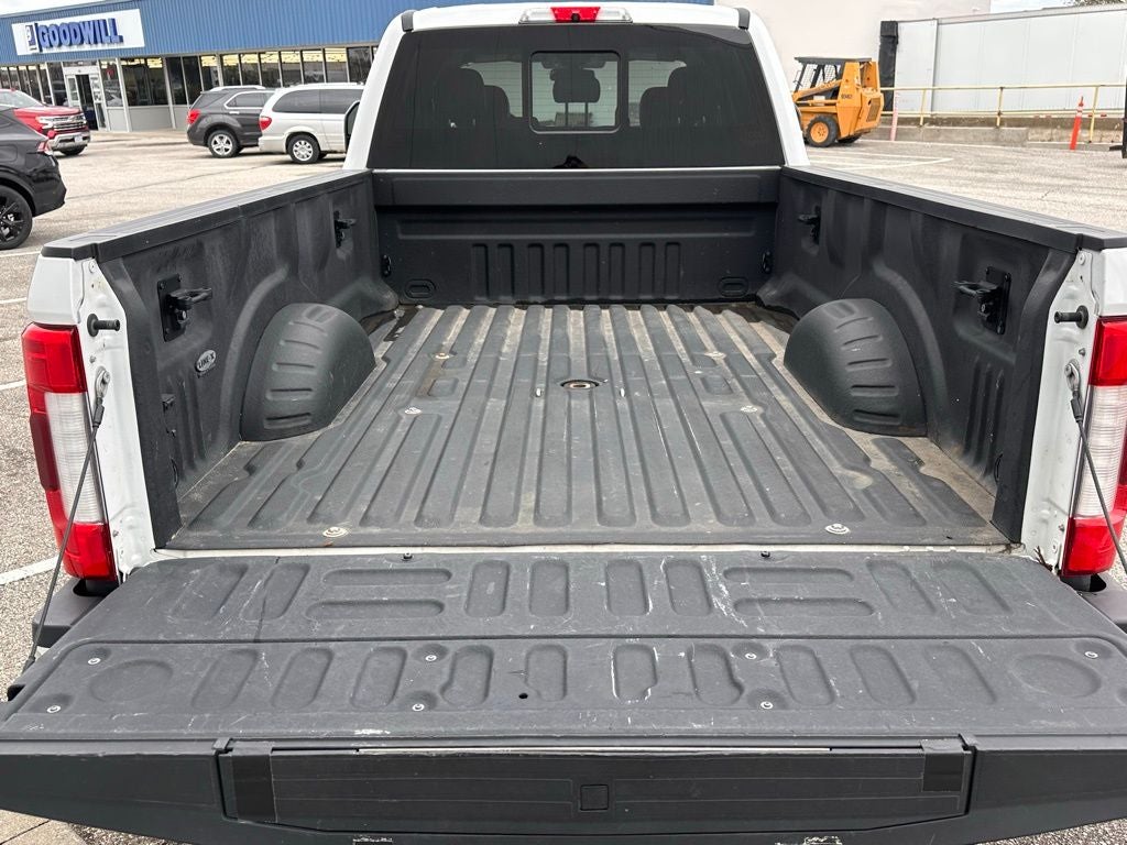 2019 Ford F-350SD Lariat DRW