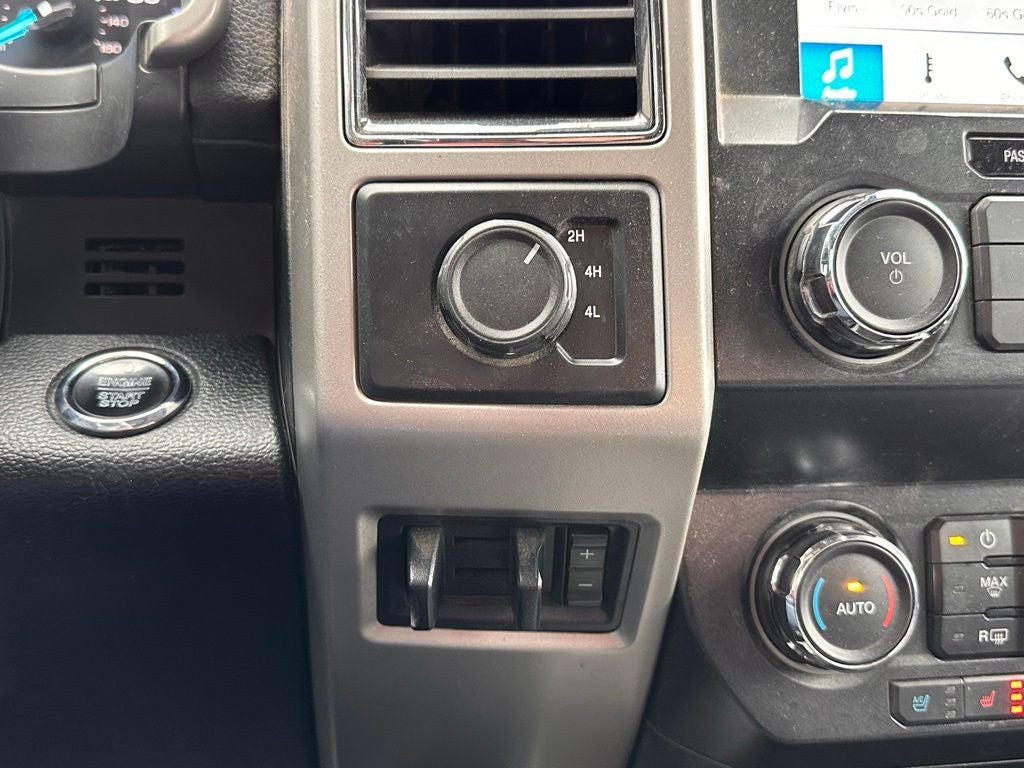 2019 Ford F-350SD Lariat DRW