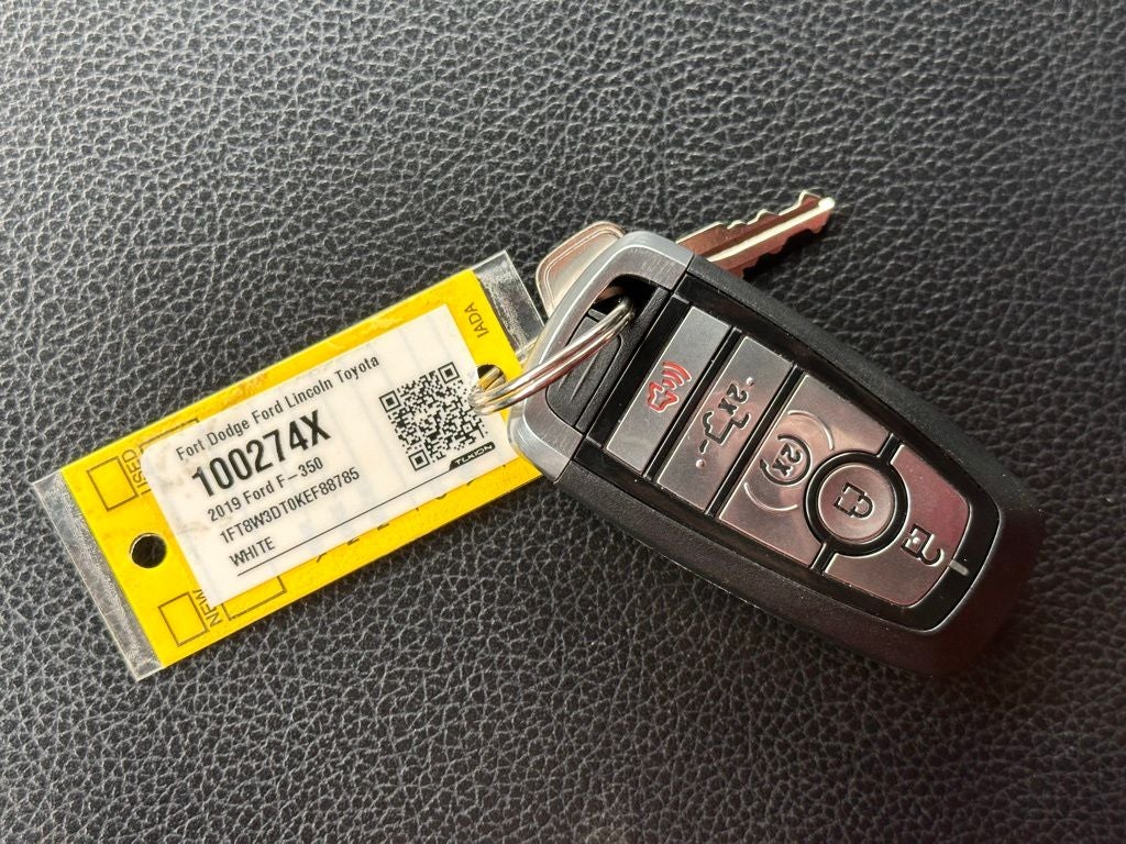 2019 Ford F-350SD Lariat DRW