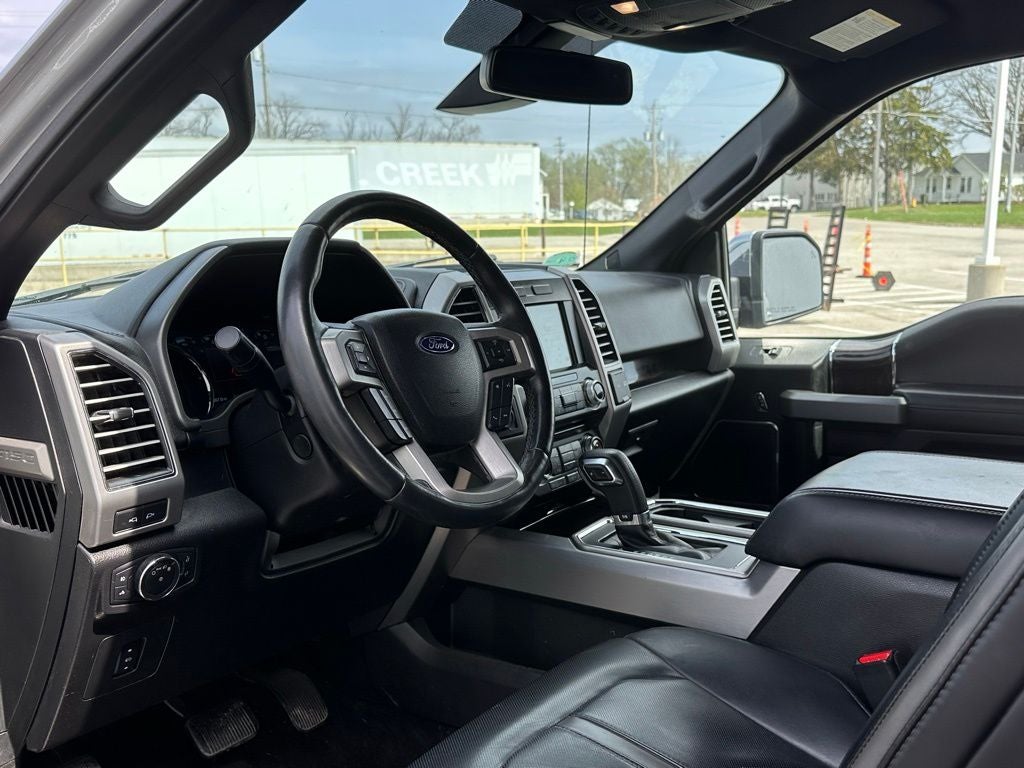2017 Ford F-150 Platinum