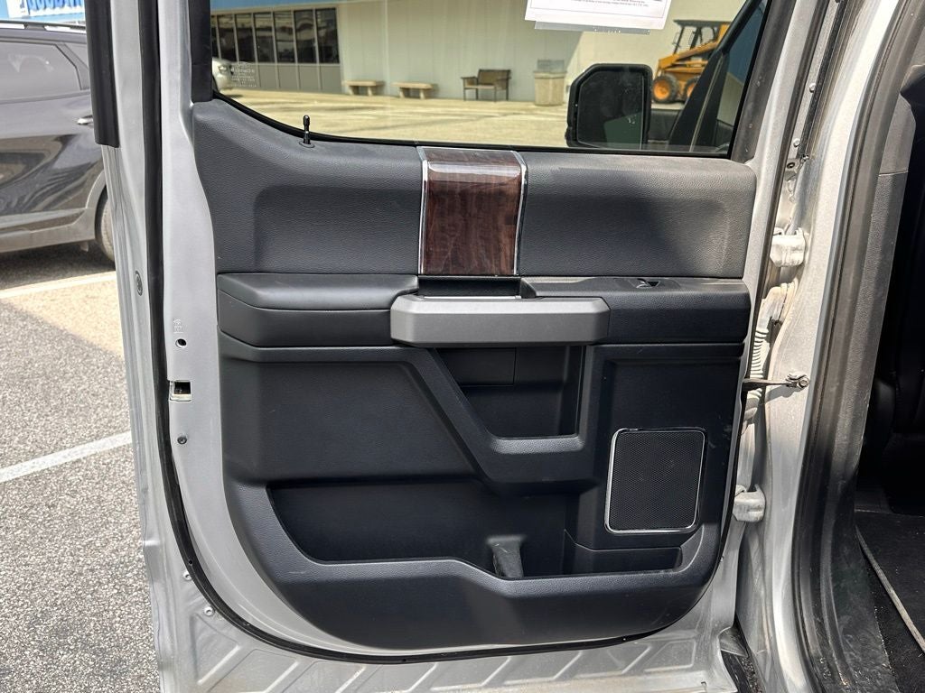 2017 Ford F-150 Platinum