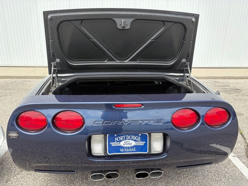 2000 Chevrolet Corvette Base