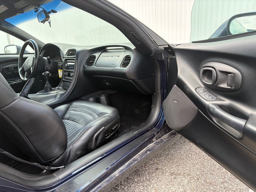 2000 Chevrolet Corvette Base