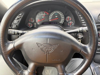 2000 Chevrolet Corvette Base