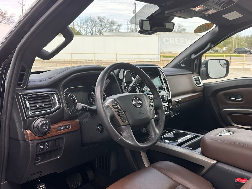 2024 Nissan Titan Platinum Reserve
