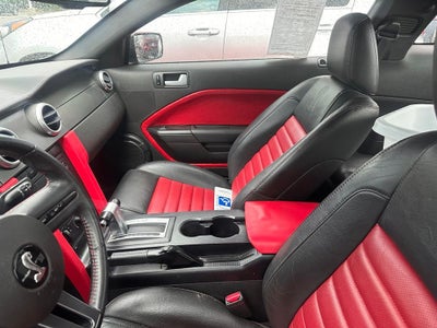 2006 Ford Mustang V6