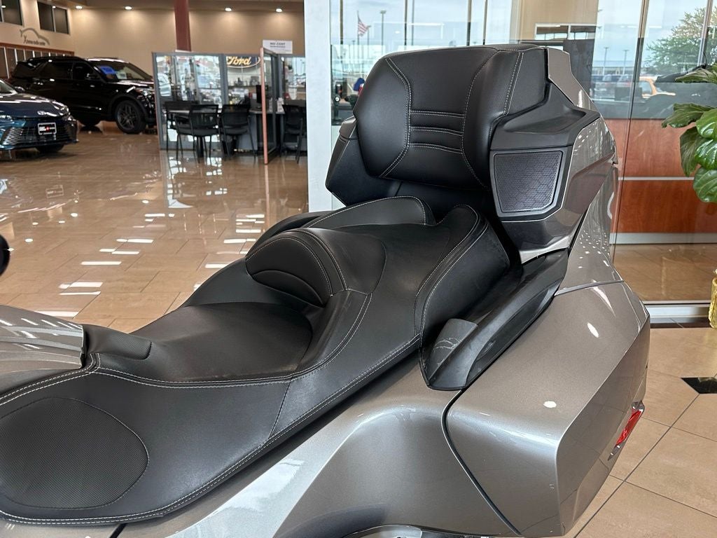 2011 Can-Am Spyder RT