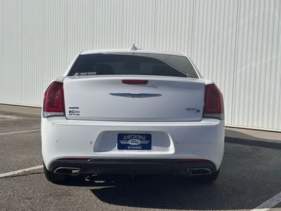 2016 Chrysler 300 S