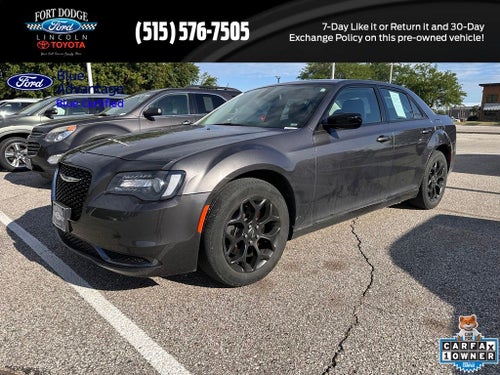 2019 Chrysler 300 Touring