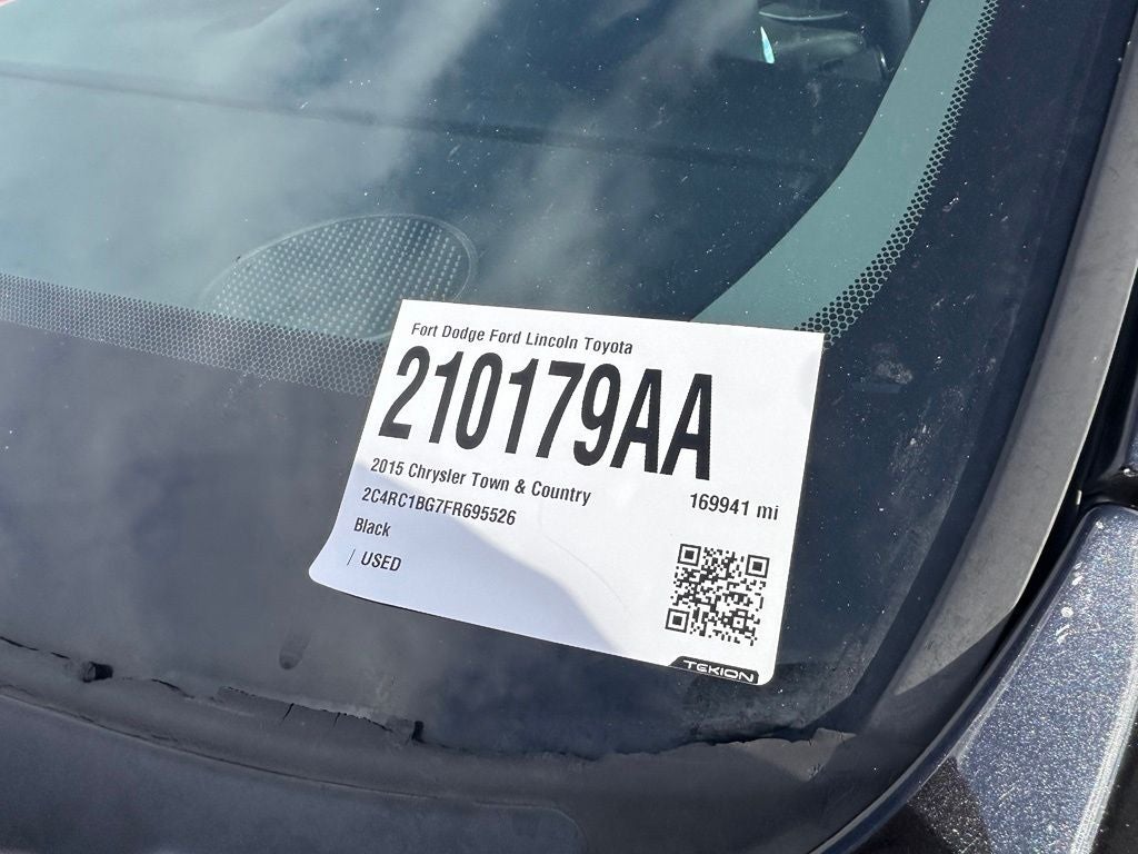 2015 Chrysler Town & Country Touring