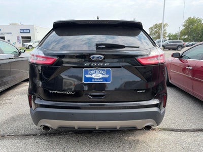 2023 Ford Edge Titanium