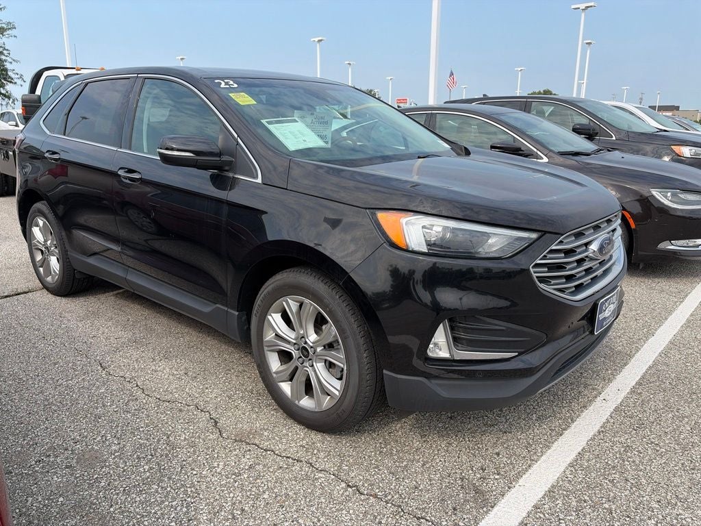 2023 Ford Edge Titanium