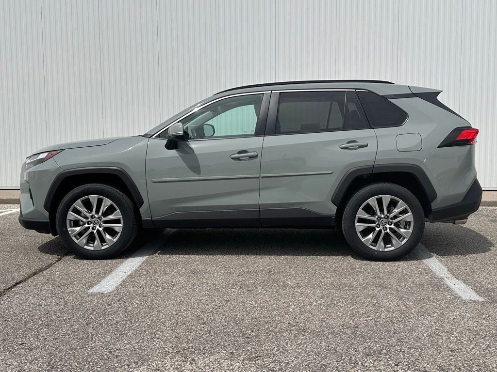 2023 Toyota RAV4 XLE Premium