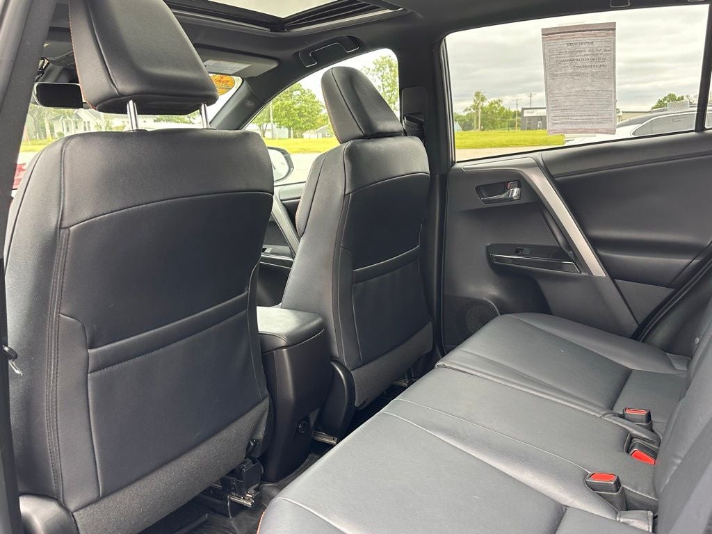 2018 Toyota RAV4 SE