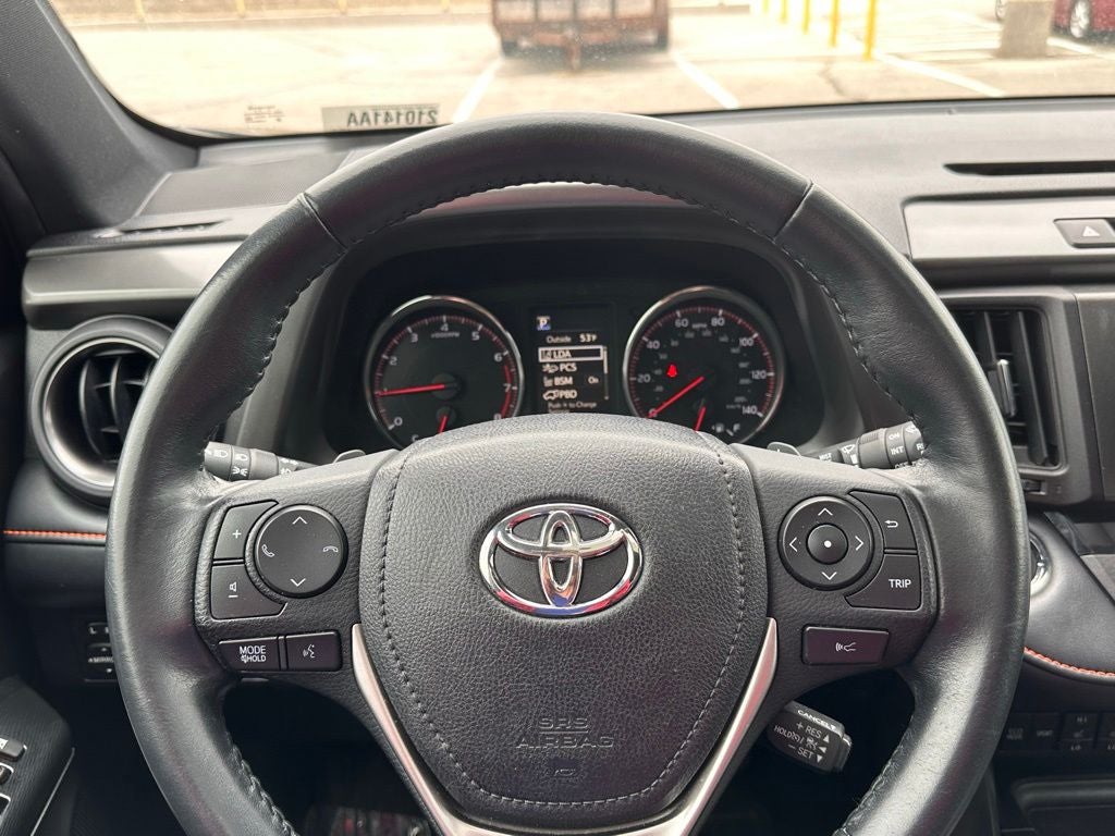 2018 Toyota RAV4 SE