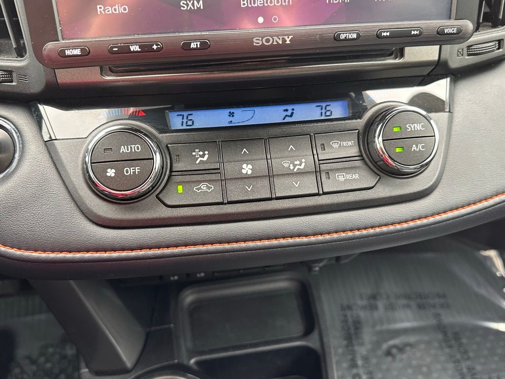 2018 Toyota RAV4 SE