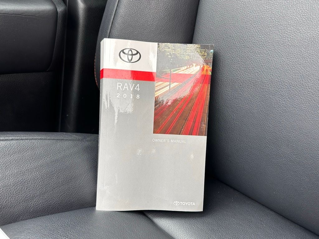 2018 Toyota RAV4 SE