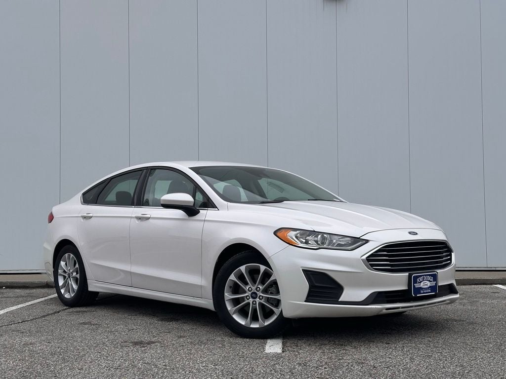 2020 Ford Fusion SE