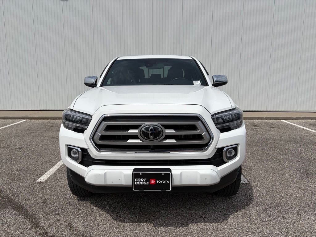 2022 Toyota Tacoma Limited V6