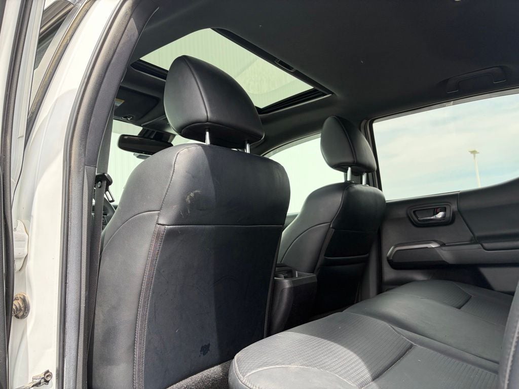 2022 Toyota Tacoma Limited V6