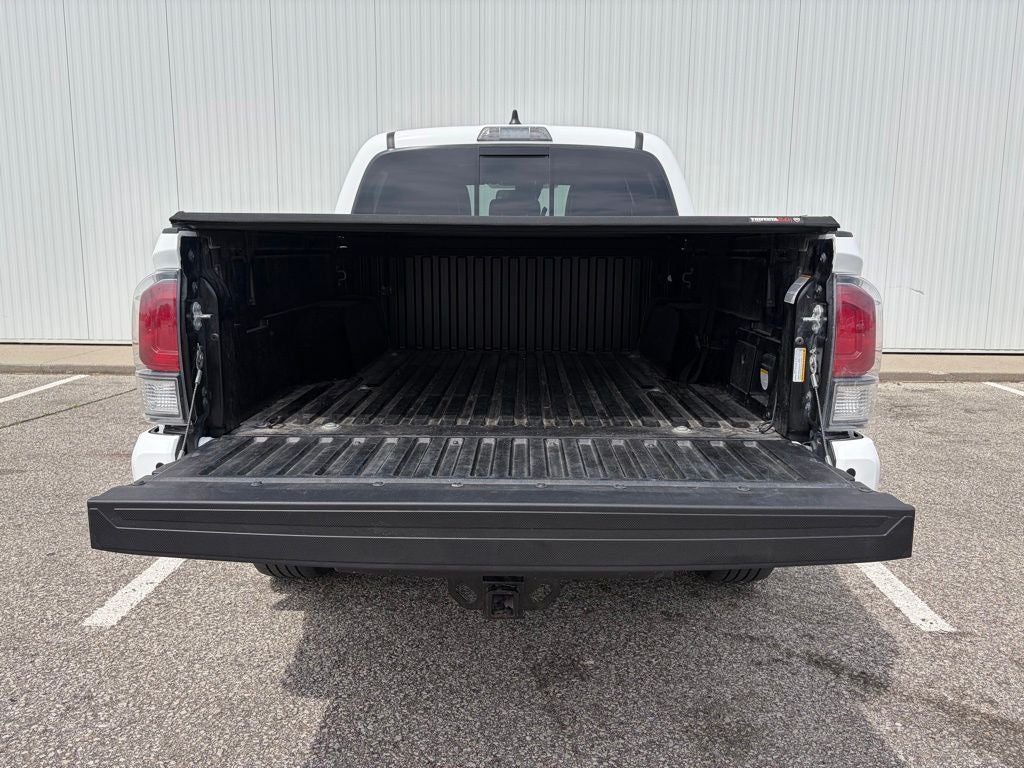 2022 Toyota Tacoma Limited V6