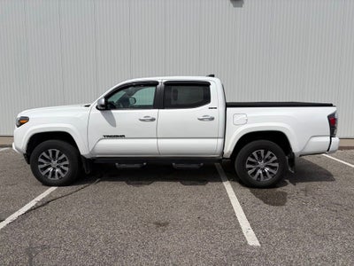 2022 Toyota Tacoma Limited V6