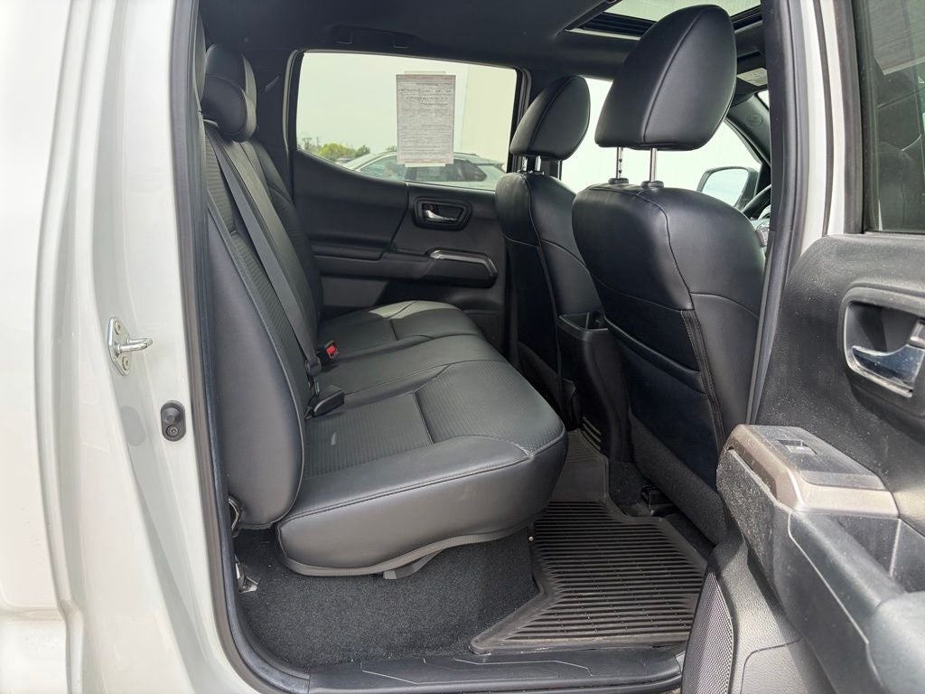 2022 Toyota Tacoma Limited V6