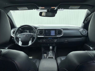 2022 Toyota Tacoma Limited V6