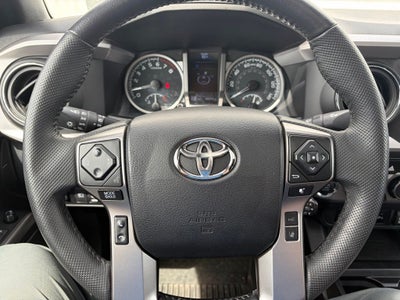 2022 Toyota Tacoma Limited V6