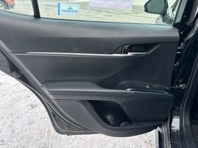 2019 Toyota Camry Hybrid LE