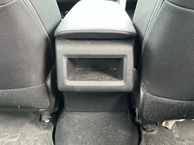 2019 Toyota Camry Hybrid LE