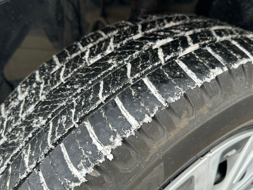 2019 Toyota Camry Hybrid LE