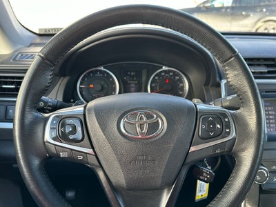 2016 Toyota Camry SE