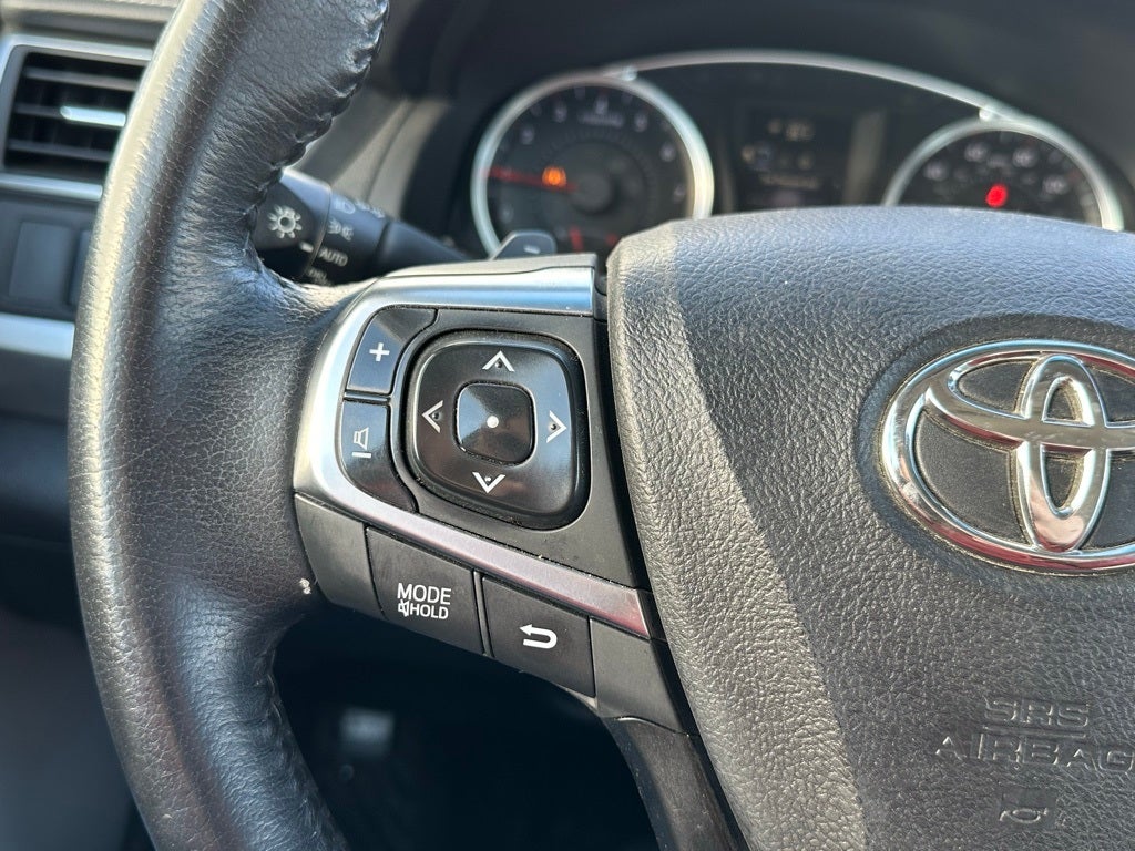 2016 Toyota Camry SE