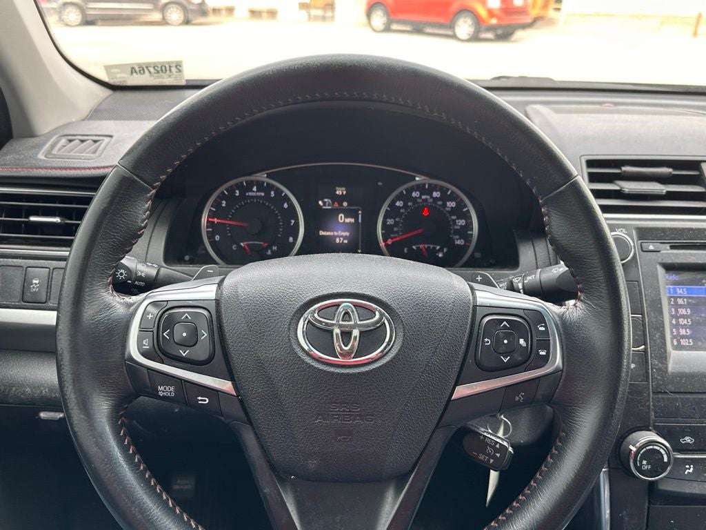 2015 Toyota Camry SE
